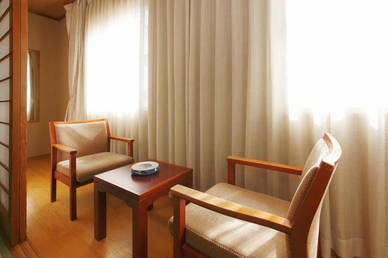 Sakaide Grand Hotel Экстерьер фото